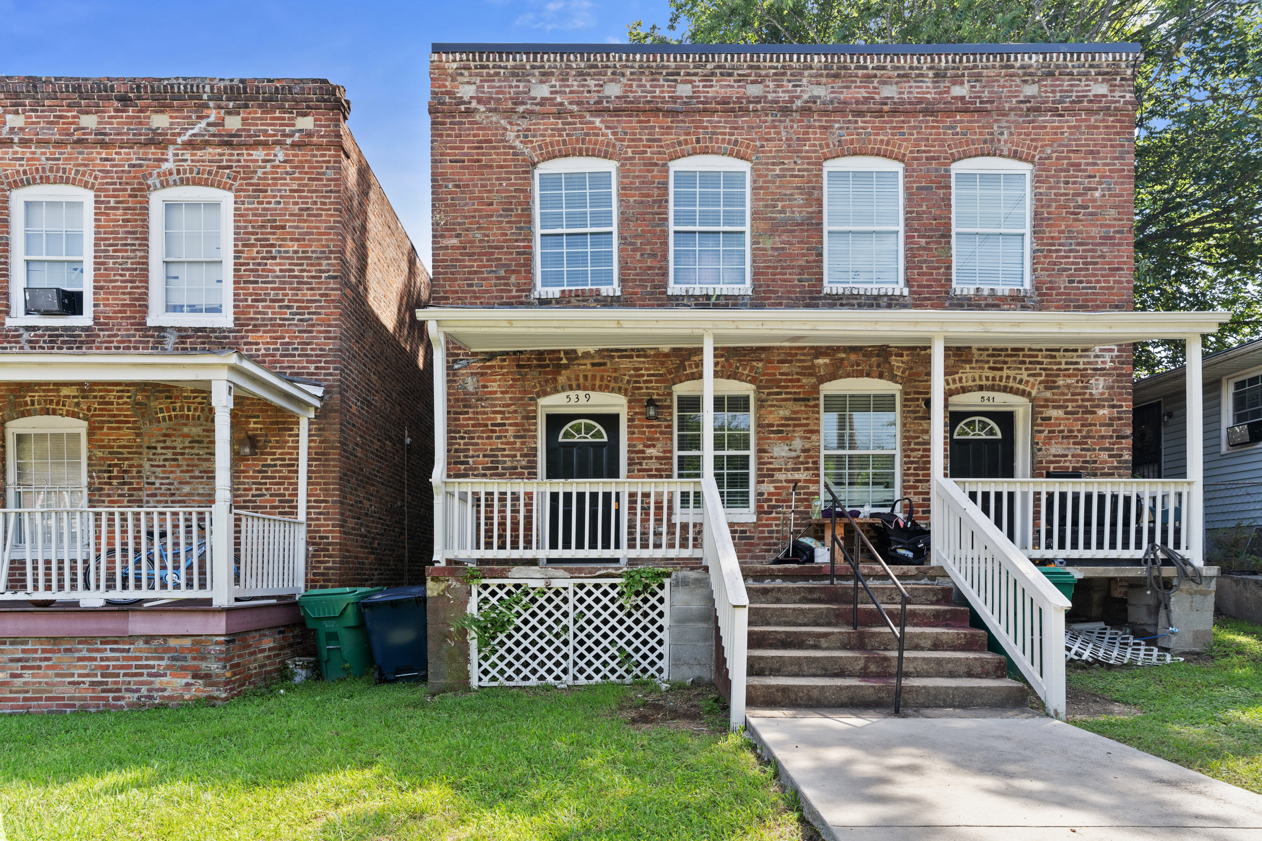 539 South Dunlop Street - 1