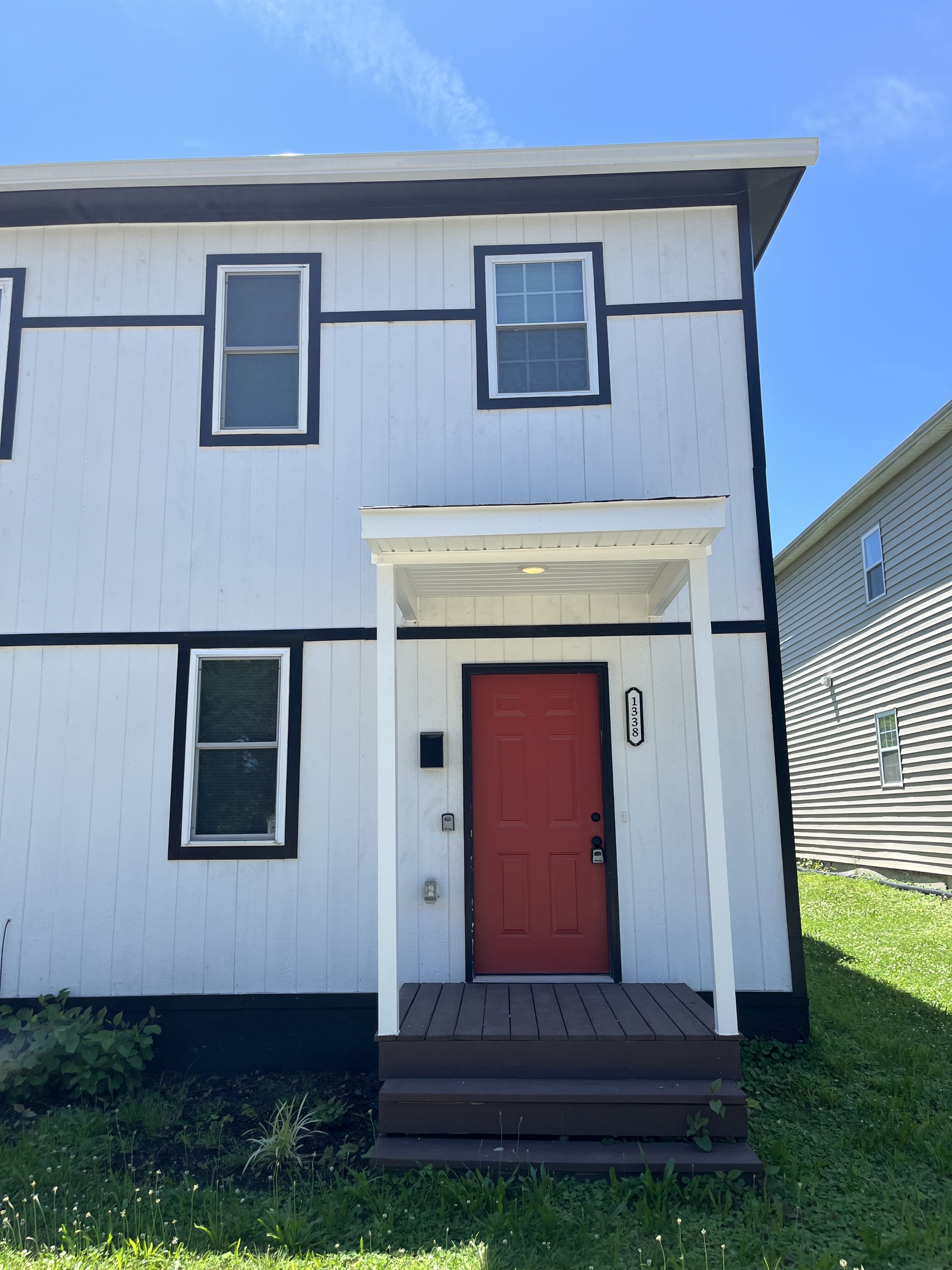 1338 Hinton Street - 1